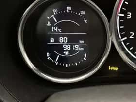Mazda MX-5 (2023) thumbnail 4