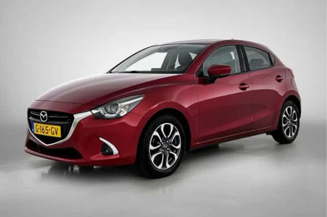 Mazda 2 (2019) thumbnail 1