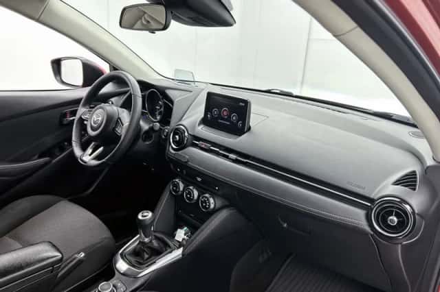 Mazda 2 (2019) thumbnail 6
