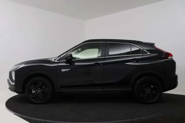 Mitsubishi Eclipse Cross (2024) thumbnail 3