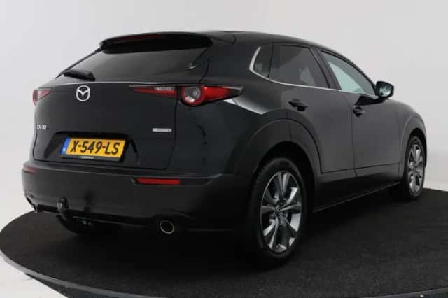 Mazda CX-30 (2023) thumbnail 2