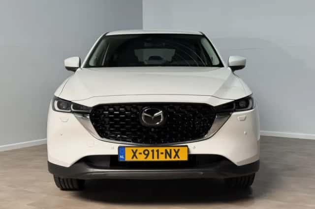 Mazda CX-5 (2023) thumbnail 3