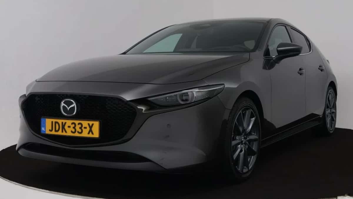 Mazda 3 (2025) — foto 1