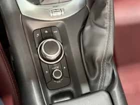 Mazda MX-5 (2022) thumbnail 12