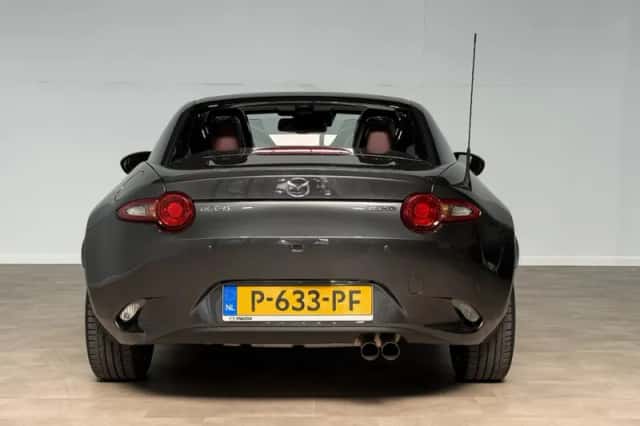 Mazda MX-5 (2022) thumbnail 6