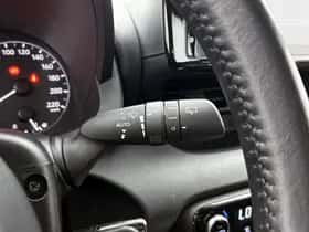 Mazda 2_Hybrid (2024) thumbnail 25