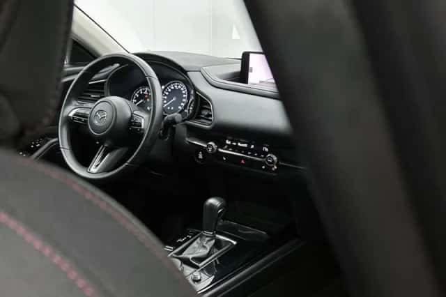 Mazda CX-30 (2024) thumbnail 4