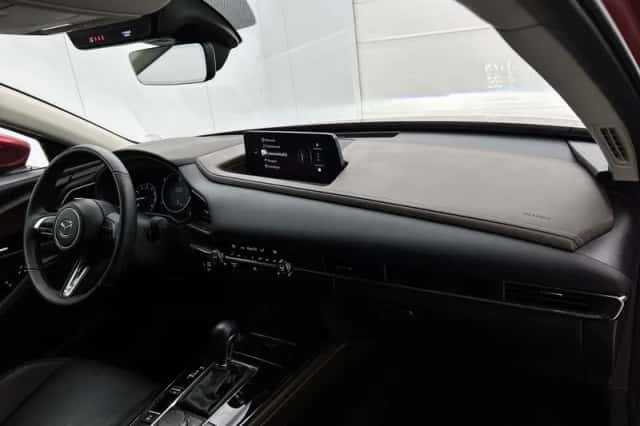 Mazda CX-30 (2025) thumbnail 6