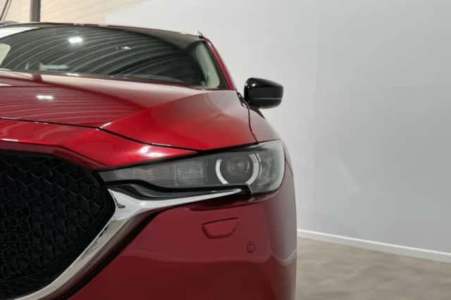 Mazda CX-5 (2021) thumbnail 4