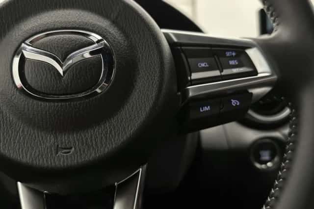 Mazda MX-5 (2024) thumbnail 23