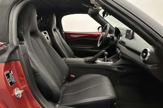 Mazda MX-5 (2024) thumbnail 29