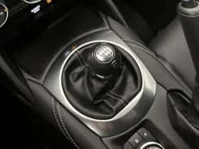 Mazda MX-5 (2024) thumbnail 32