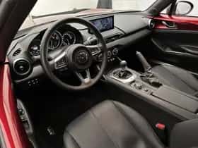 Mazda MX-5 (2024) thumbnail 9