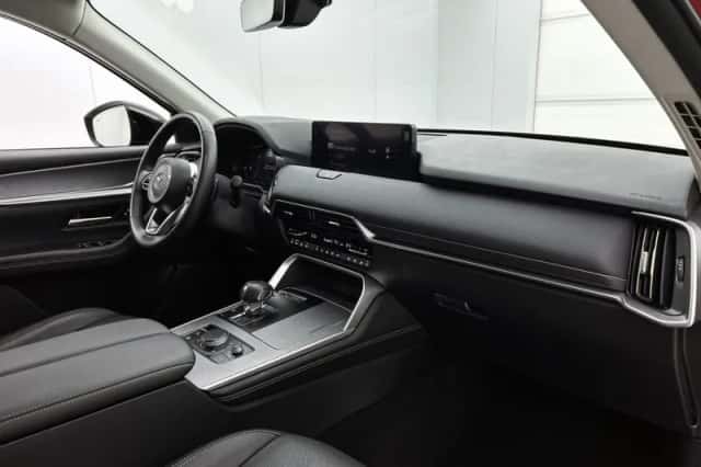 Mazda CX-60 (2025) thumbnail 6