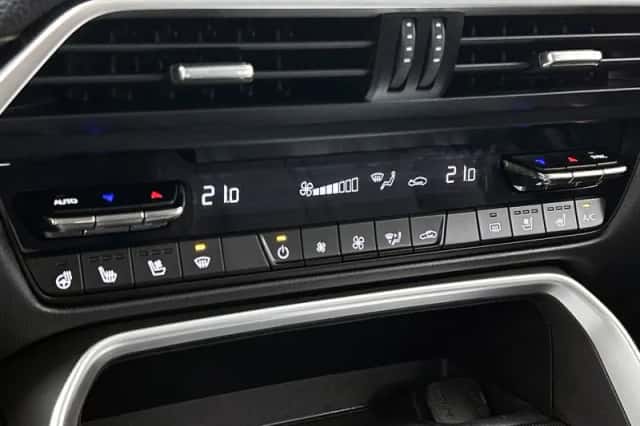 Mazda CX-60 (2025) thumbnail 9