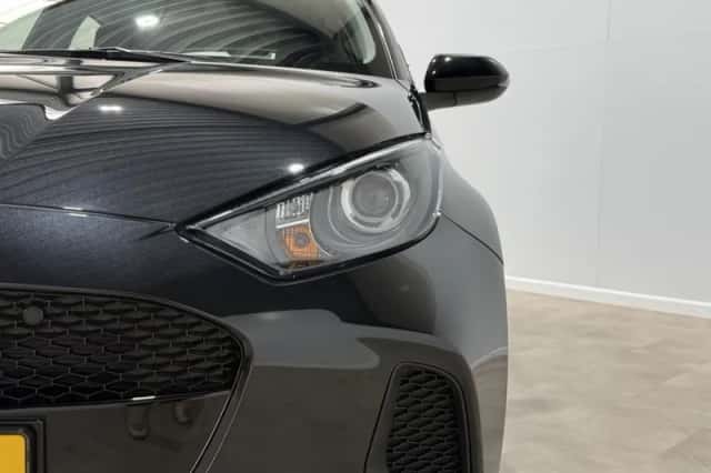 Mazda 2_Hybrid (2025) thumbnail 5