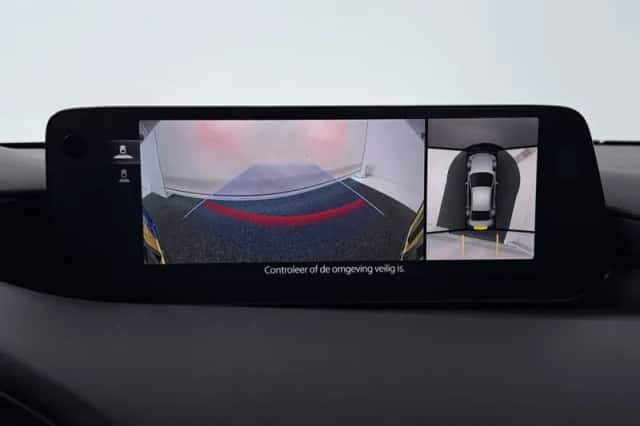 Mazda 3 (2024) thumbnail 18
