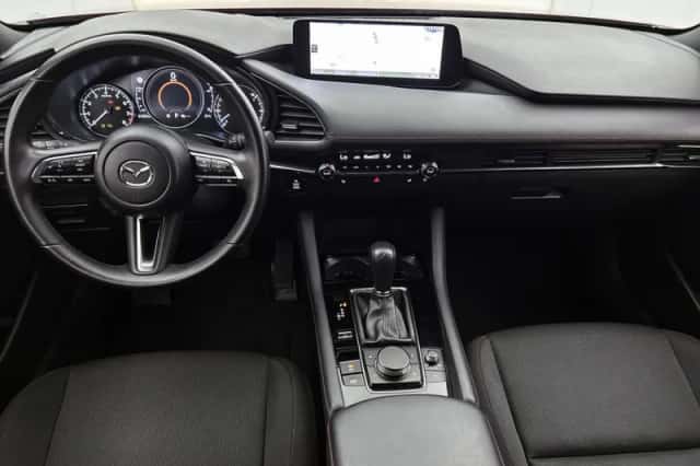 Mazda 3 (2024) thumbnail 5
