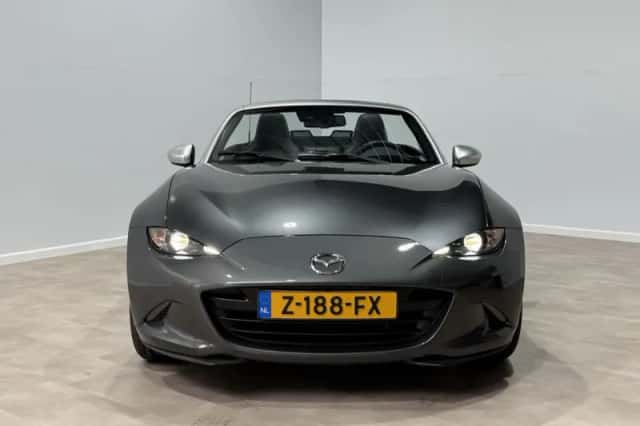 Mazda MX-5 (2023) thumbnail 6