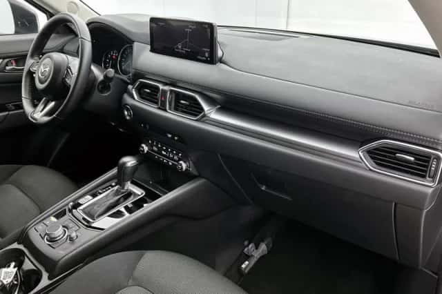 Mazda CX-5 (2024) thumbnail 6