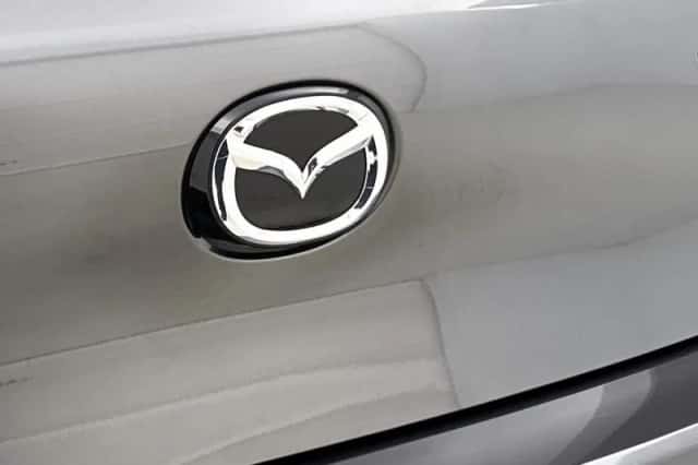 Mazda 3 (2024) thumbnail 19