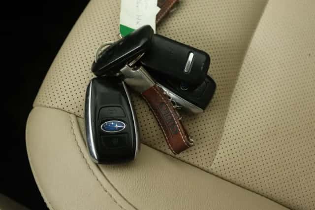 Subaru Outback (2021) thumbnail 4