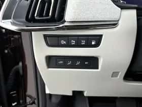 Mazda CX-80 (2025) thumbnail 35