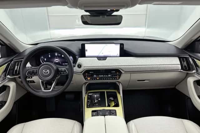 Mazda CX-80 (2025) thumbnail 5