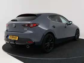 Mazda 3 (2024) thumbnail 2