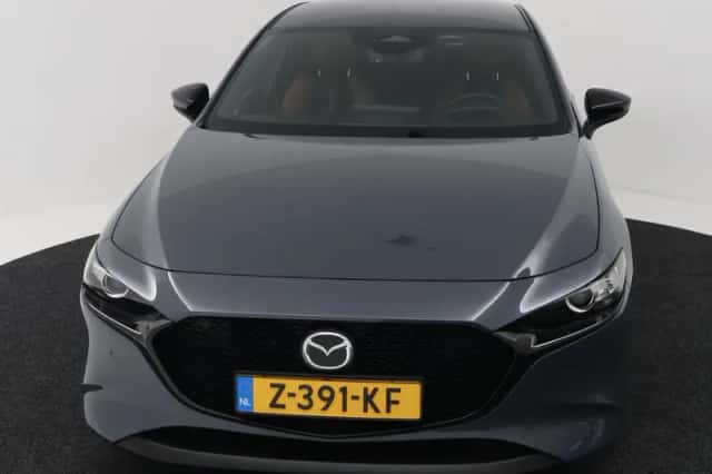 Mazda 3 (2024) thumbnail 24