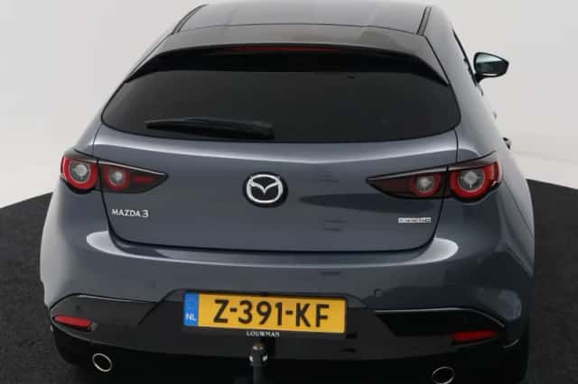 Mazda 3 (2024) thumbnail 25
