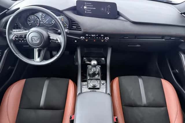Mazda 3 (2024) thumbnail 31