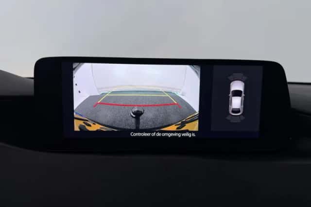 Mazda 3 (2024) thumbnail 6