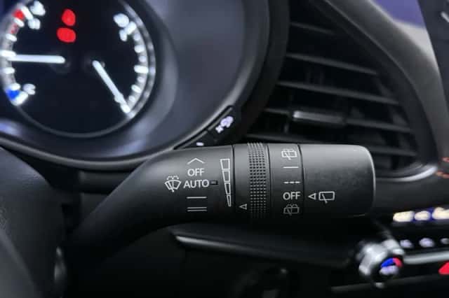 Mazda 3 (2024) thumbnail 10