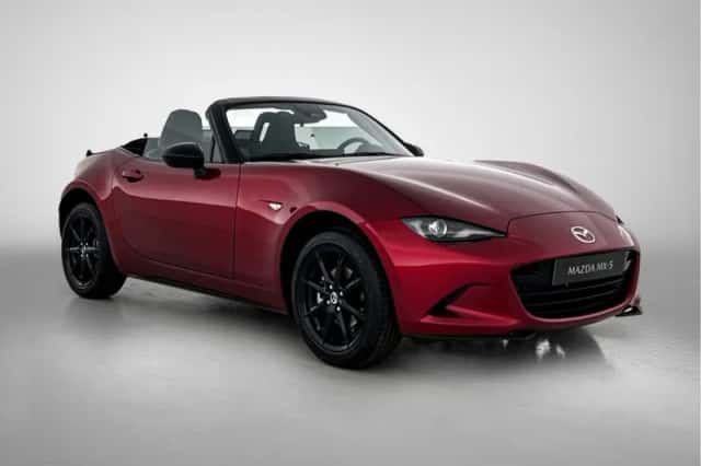 Mazda MX-5 (2025) thumbnail 6