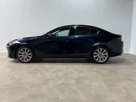 Mazda 3 (2024) thumbnail 3