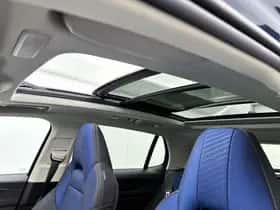 Lynk & Co 01 (2022) thumbnail 4