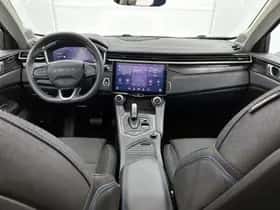 Lynk & Co 01 (2022) thumbnail 5