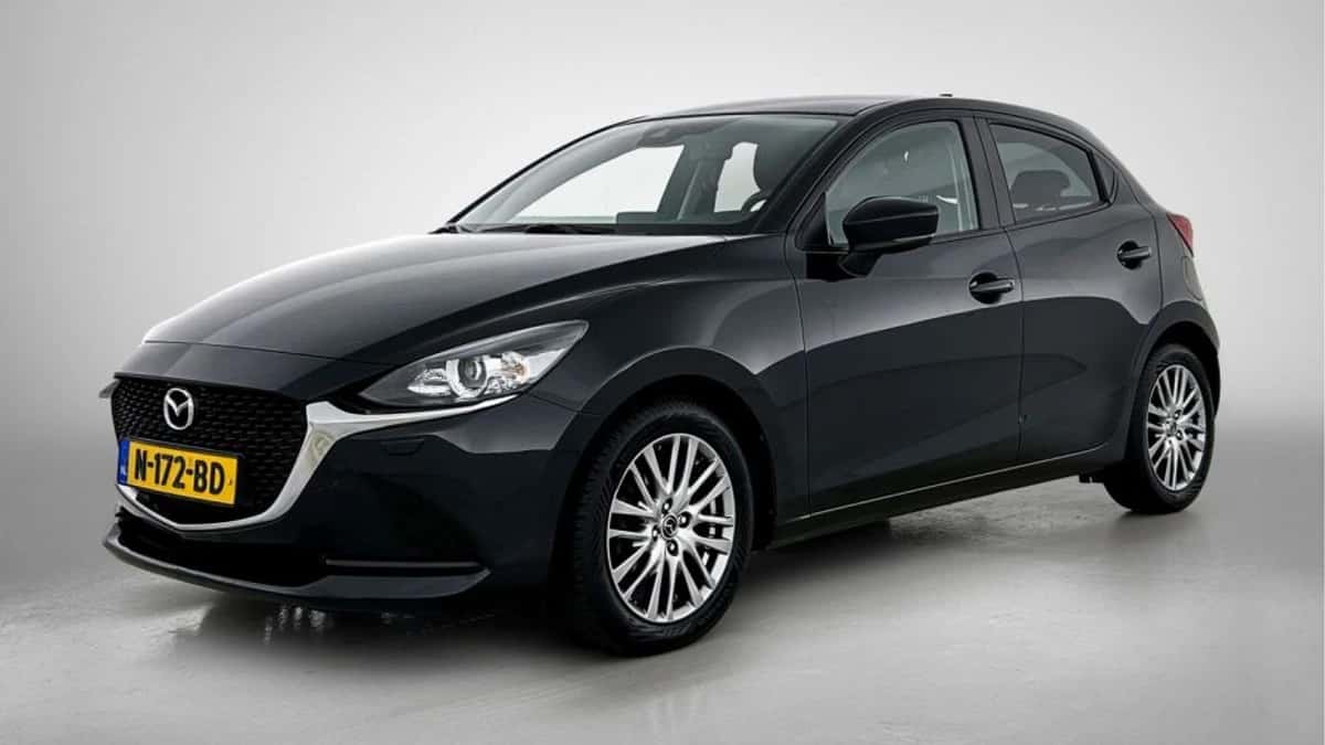 Mazda 2 (2021) — foto 1