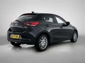 Mazda 2 (2021) thumbnail 2