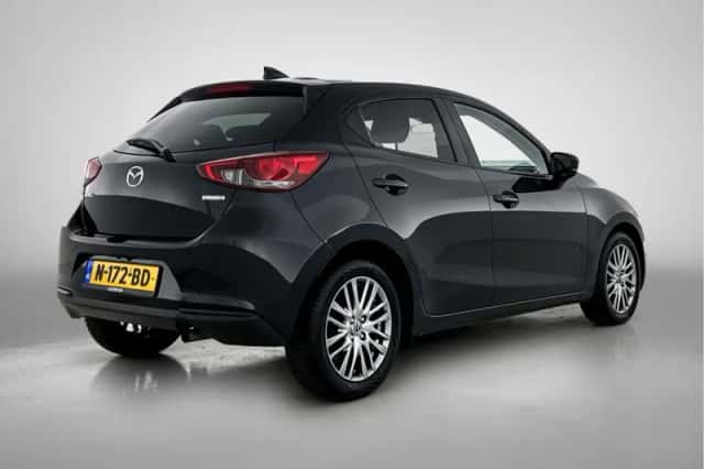 Mazda 2 (2021) thumbnail 3