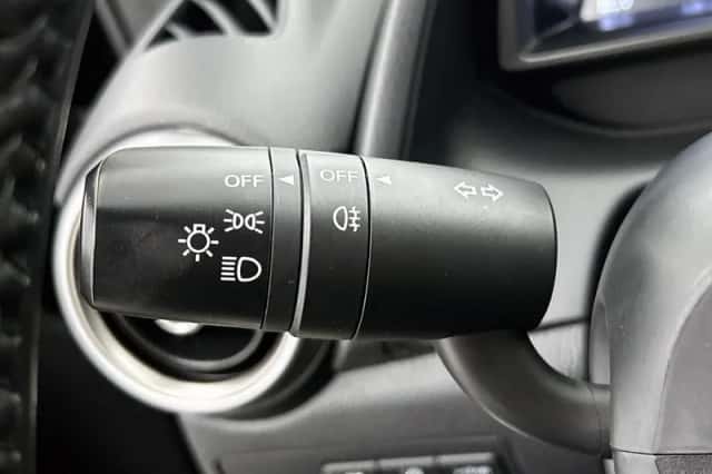 Mazda 2 (2021) thumbnail 23