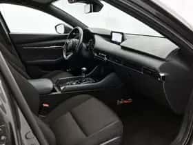Mazda 3 (2020) thumbnail 25