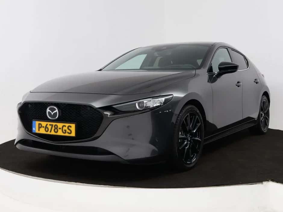 Mazda 3 (2022) — foto 1