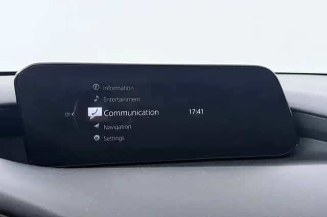 Mazda 3 (2022) thumbnail 11