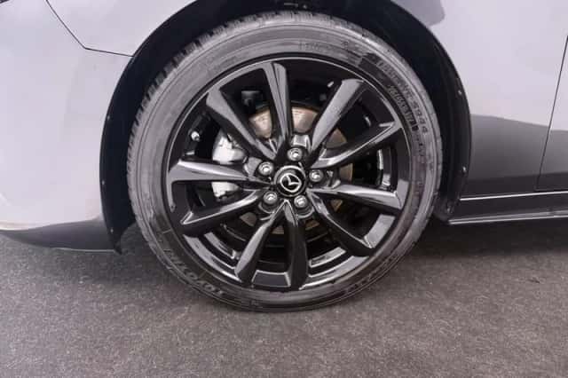 Mazda 3 (2022) thumbnail 25