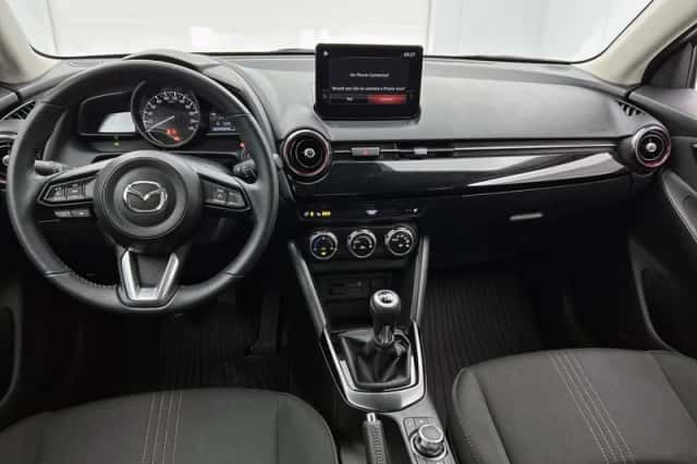 Mazda 2 (2024) thumbnail 4