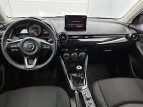 Mazda 2 (2024) thumbnail 4