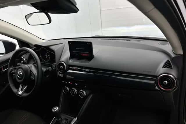 Mazda 2 (2024) thumbnail 6