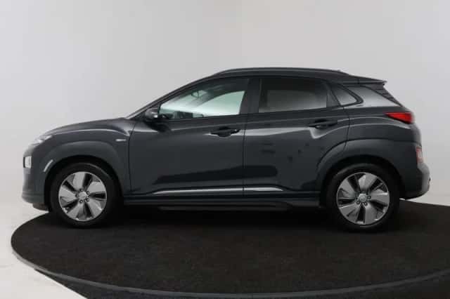 Hyundai Kona (2020) thumbnail 3